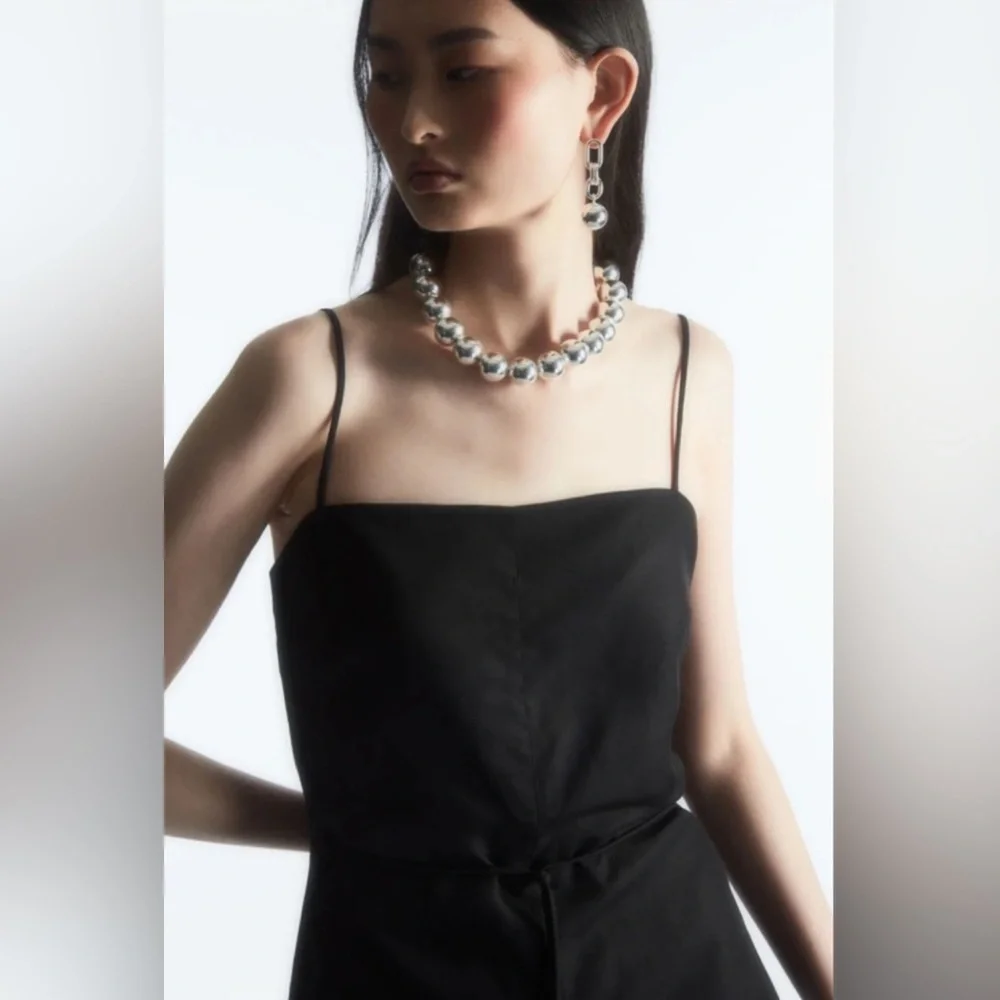 NWT COS Women’s Jumpsuit Size 2 US Sleeveless Cropped Wide Leg Black Linen Blend